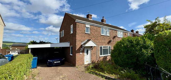 3 bedroom semi-detached house for sale