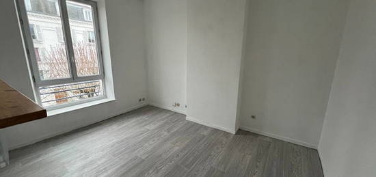 Appartement  à louer, 2 pièces, 1 chambre, 33 m²