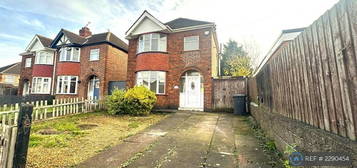 3 bedroom detached house