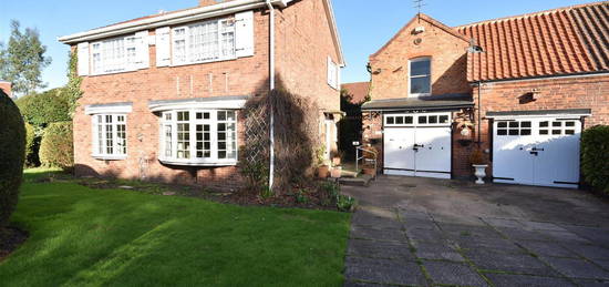 Property for sale in Brooklands Close, Collingham, Newark NG23