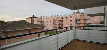 BEL APPARTEMENT T3 56 m² RECENT - TOULOUSE ROSERAIE