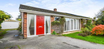 4 bedroom detached bungalow for sale