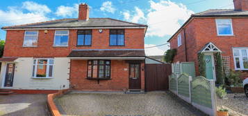 3 bed semi-detached house for sale