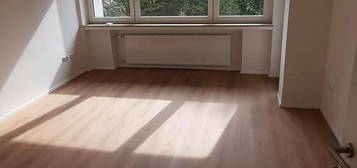 ***Gepflegte 3 Zimmer Wohnung in Duisdorf mit Balkon und Einbauküche***