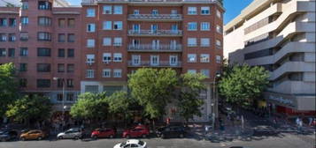 Piso en venta en Castellana