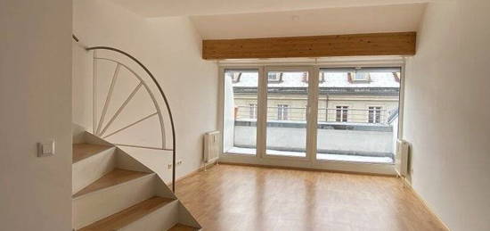 Schöne Maisonettewohnung mit Balkon im Zentrum von Innsbruck