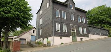 3-Familienhaus mit Garagen, Werkstatt und Baugrundstück in beliebter Lage von Ennepetal-Voerde