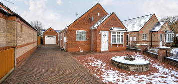 2 bedroom detached bungalow for sale