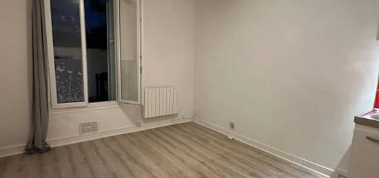 Location appartement 1 pièce 17 m²