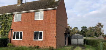 3 bed semi-detached house for sale