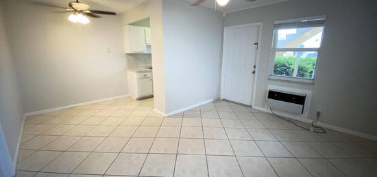 111 N L St Apt 5, Lake Worth Beach, FL 33460