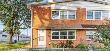 633A Point St #A, Bristol, PA 19007