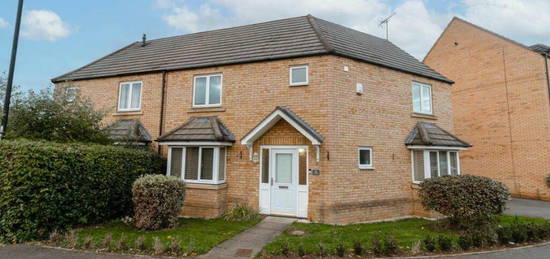 3 bedroom semi-detached house