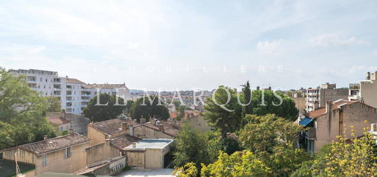 Appartement T3 récent avec terrasse, balcon et box, belle vue dégagée