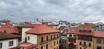 Piso de alquiler en Casco Histórico