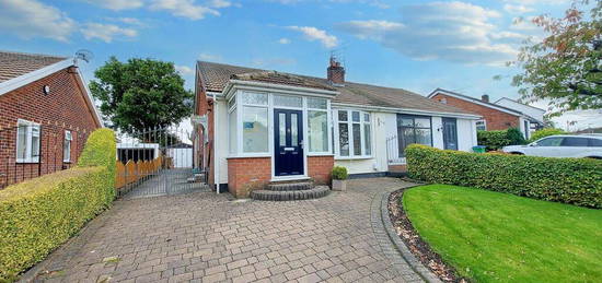 2 bedroom semi-detached bungalow for sale