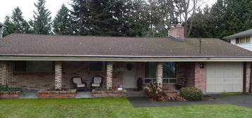 10263 NE 20th Pl, Bellevue, WA 98004