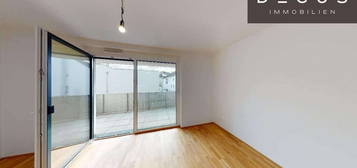 3 ZIMMER | AB SOFORT | GERÄUMIGER BALKON | KARMELITERHOF | IM ZENTRUM