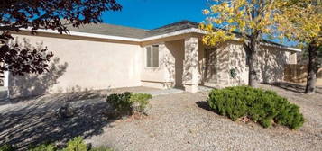 324 San Tomas Ln SW, Albuquerque, NM 87121