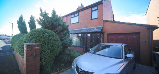 3 bed semi-detached house for sale