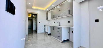 2+1 FLAT FOR SALE IN A CENTRAL LOCATION IN BEYLKDZ KAVAKLI