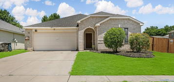 6469 Paradise Valley Rd, Fort Worth, TX 76112