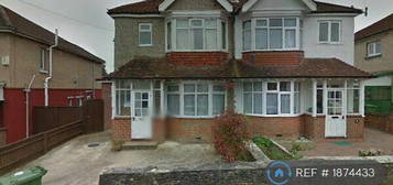 6 bedroom semi-detached house