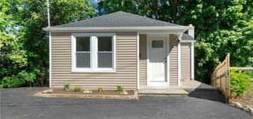 28 Spring St, Burrillville, RI 02859