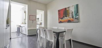 Location appartement 8 pièces 128 m²