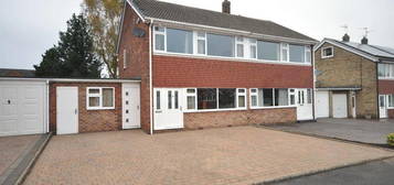 3 bedroom semi-detached house for sale