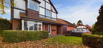 3 bed detached house for sale