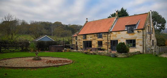 5 bed farmhouse for sale