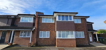 Flat for sale in Hunts Pond Road, Park Gate, Southampton SO31