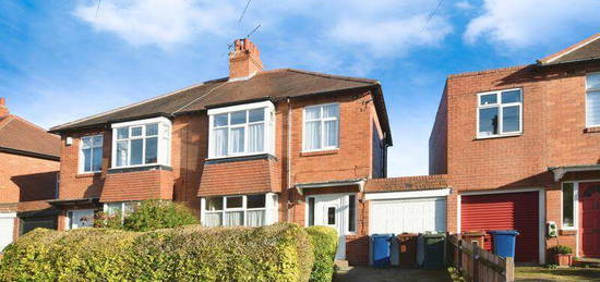 3 bedroom semi-detached house for sale