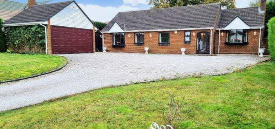 3 bedroom detached bungalow for sale