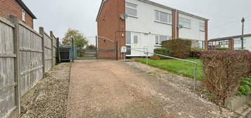 3 bedroom semi-detached house