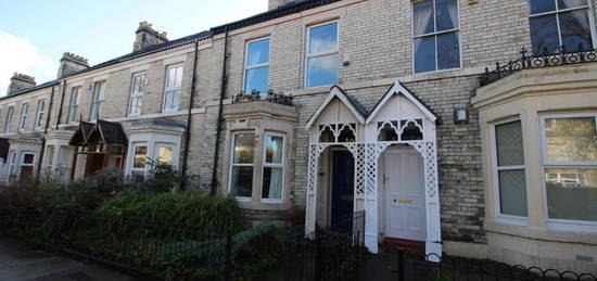 Terraced house to rent in Holly Avenue, Jesmond, Newcastle Upon Tyne NE2