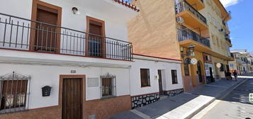 Casa adosada en Centro, Alhaurín de la Torre