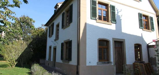 Liebevoll Restauriertes Einfamilienhaus mit Charme und viel Platz an max. 3-4 Personen