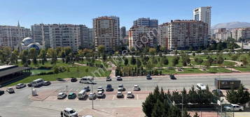 EMS'TEN EFKCAN PARKININ YANINDA 4+1 DARE