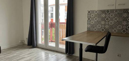 Location appartement 2 pièces 27 m²