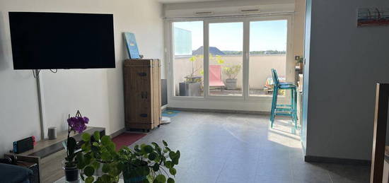 Location appartement duplex T4 de 91 m²