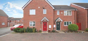 4 bedroom semi-detached house for sale