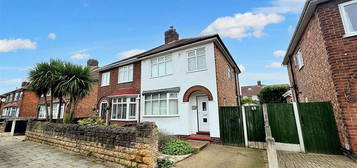 3 bed semi-detached house for sale