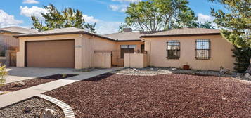 13520 Witcher Ave NE, Albuquerque, NM 87112