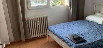 Apartament 2 camere, N Grigorescu-Pta Salajan, decomandat, bloc reabil