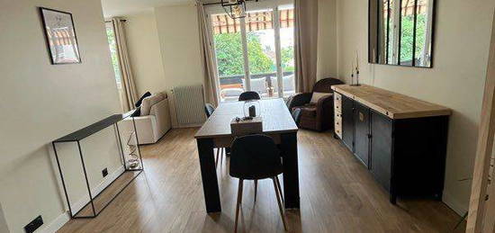 Appartement T4 73m2 - Bron