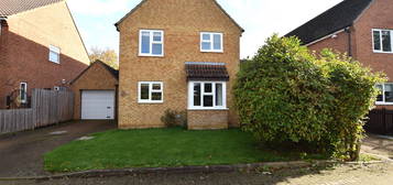 4 bed detached house to rent