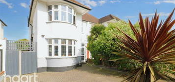 4 bedroom semi-detached house