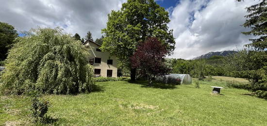 Maison  à vendre, 5 pièces, 4 chambres, 118 m²